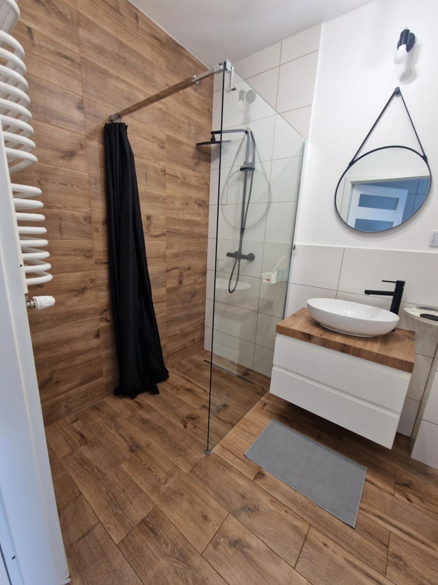 60 - Apartamenty Siedlce - Nowy Apartament W Centrum Przy Ul 3 Maja 51A Ngoại thất bức ảnh
